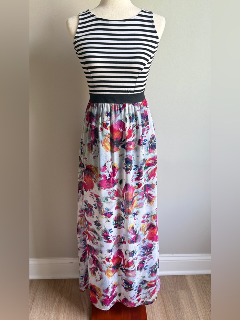 Xhilaration Black & White Striped Top Floral Sleeveless Maxi Dress